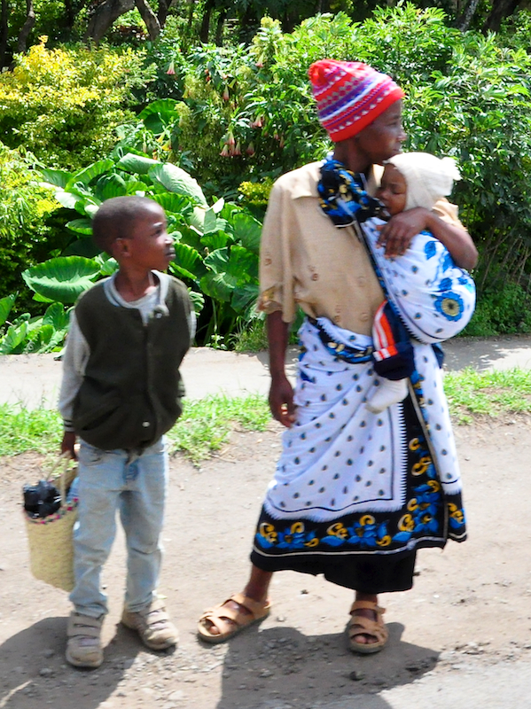 Melanie Heinrich - Travel Images - Nairobi Kenya -Arusha, Tanzania